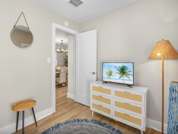 Holmes Beach Rental Three Min Walk to Our World Class Beach