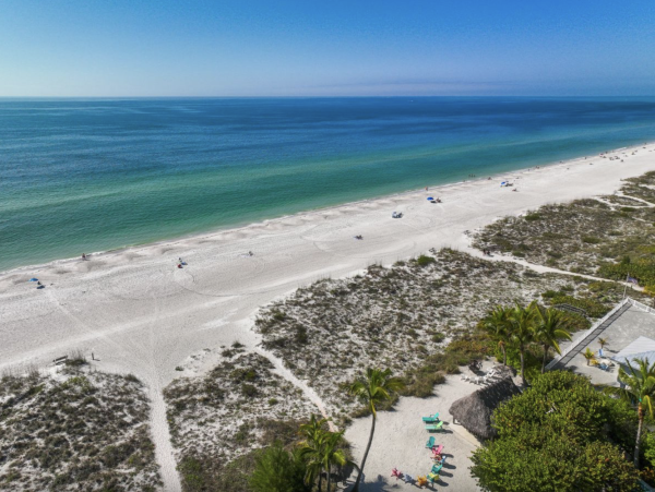 Holmes Beach Rental Three Min Walk to Our World Class Beach