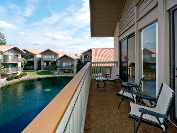 Siesta Key Vacation Condo Two Bedrooms Walk to Beach