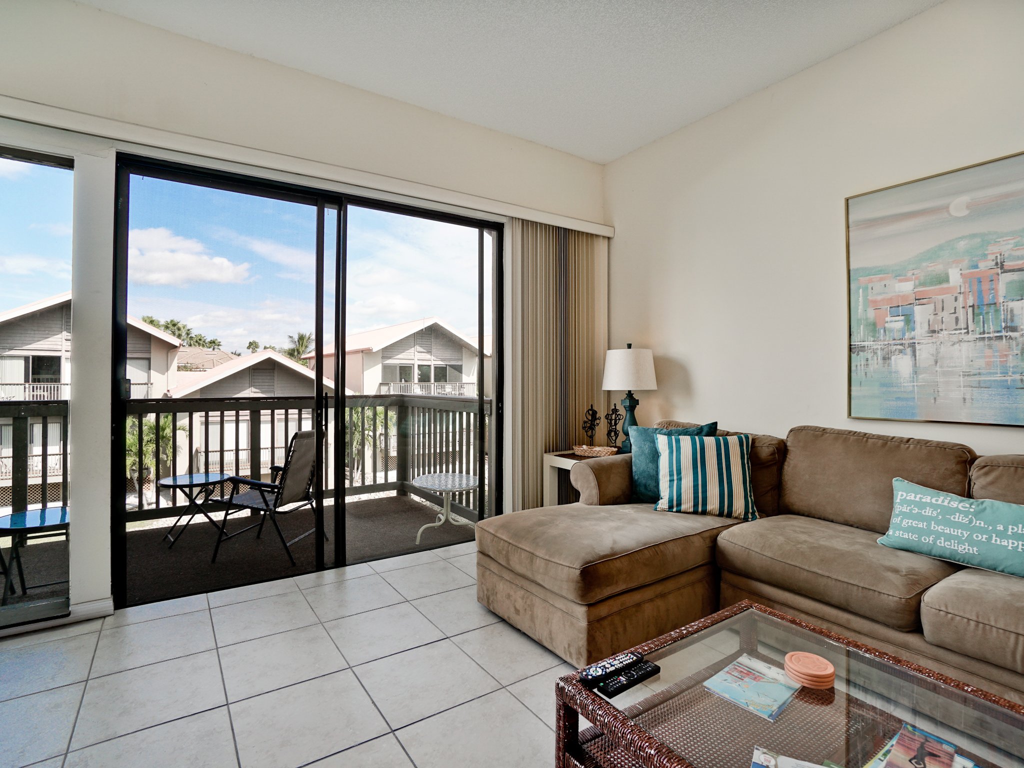 Siesta Key Vacation Condo Two Bedrooms Walk to Beach