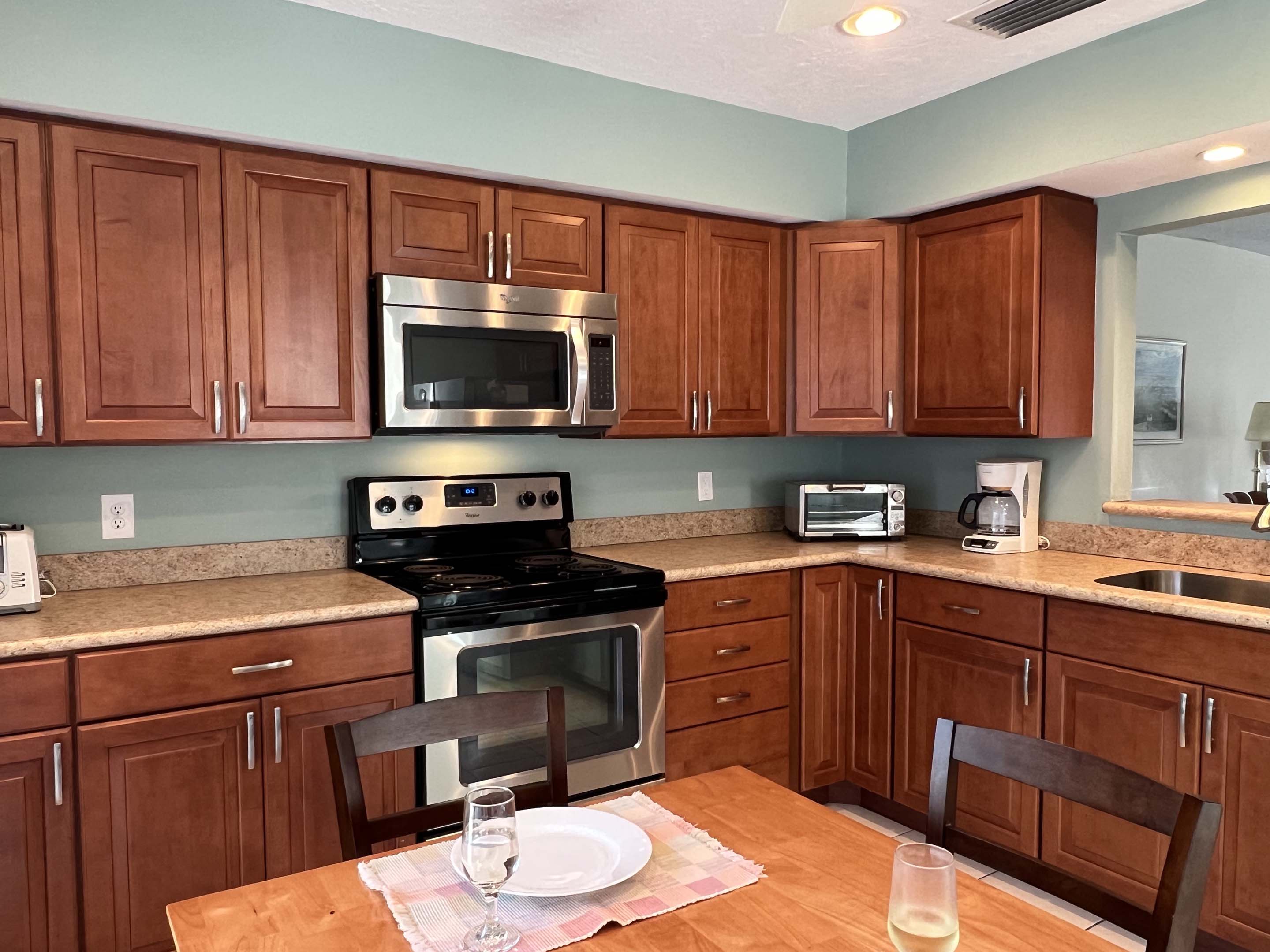 Siesta Key Vacation Condo Two Bedrooms Walk to Beach