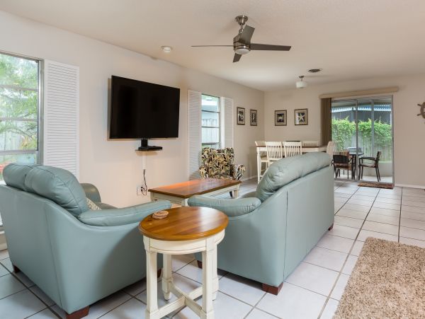 Siesta Key Duplex Home Sleeps 10 Guest with Pool