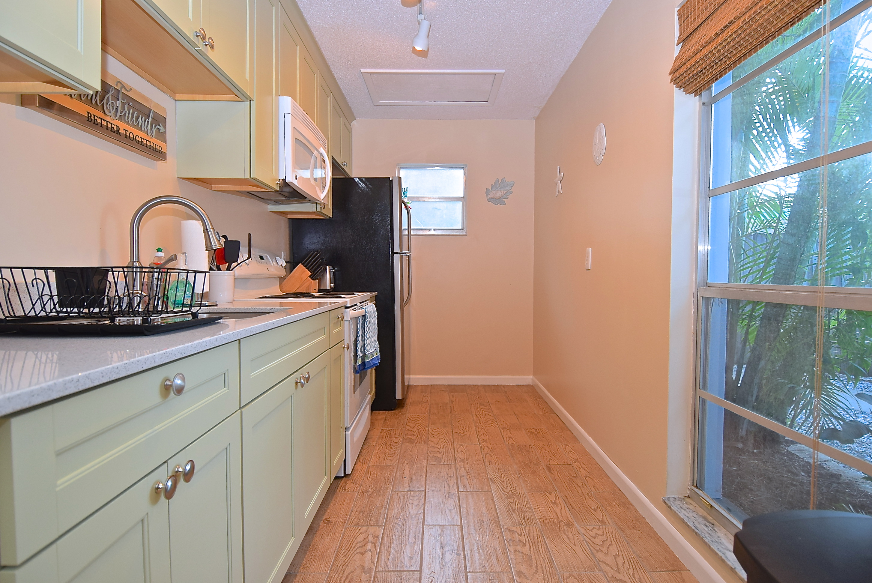 Siesta Key Duplex Home Sleeps 10 Guest with Pool
