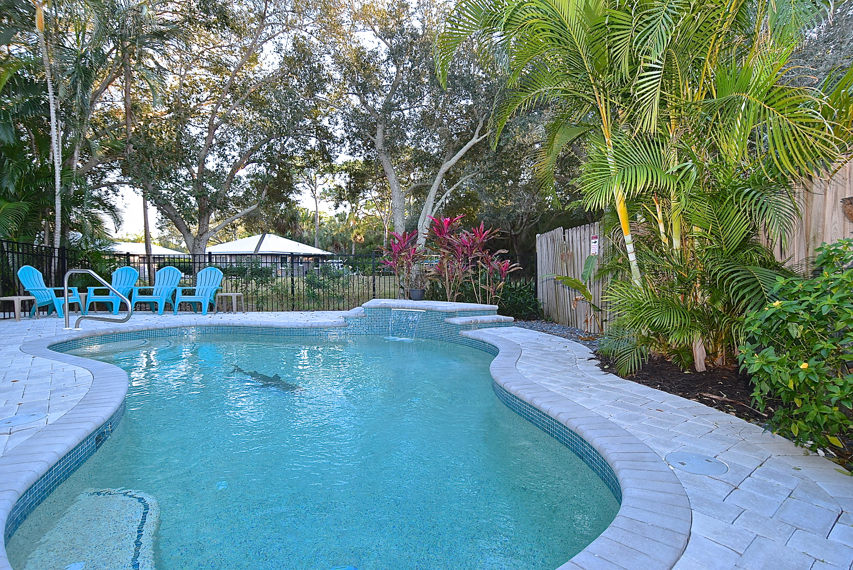 Siesta Key Duplex Home Sleeps 10 Guest with Pool