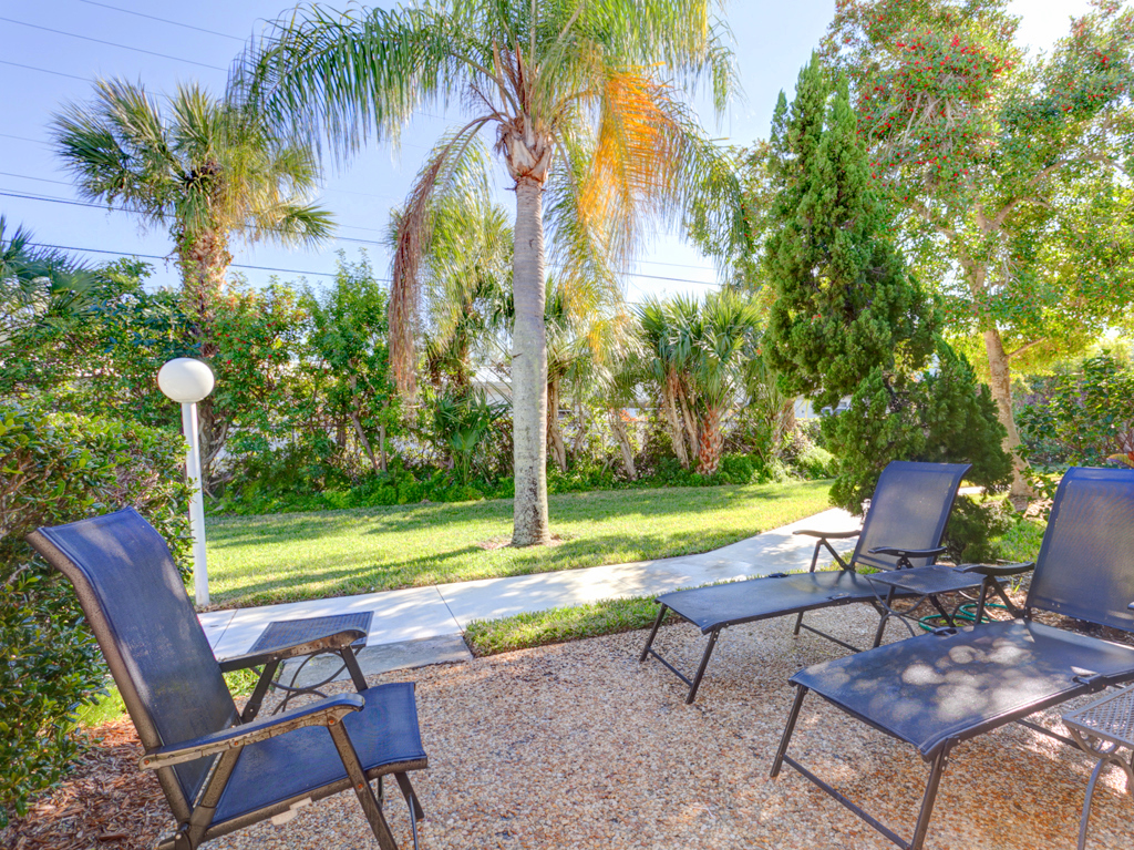 Lovely Siesta Key 2 Bedroom Vacation Condo