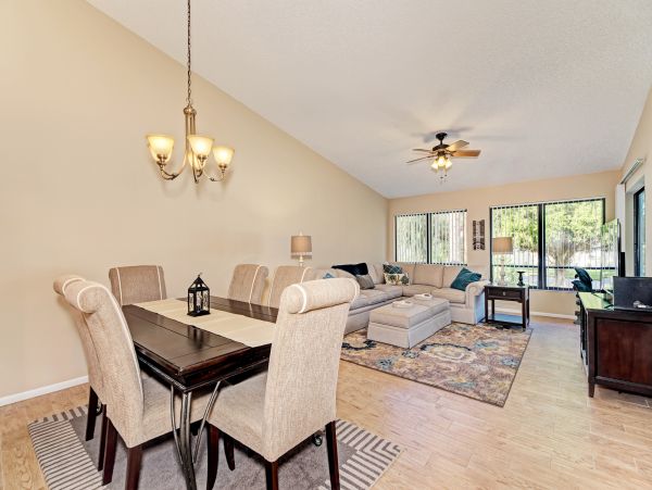 Siesta Key Villa with 2 Bedrooms and Resort Access