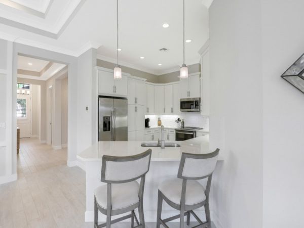 Elegant 3 Bedroom Vacation Rental with Lake Views