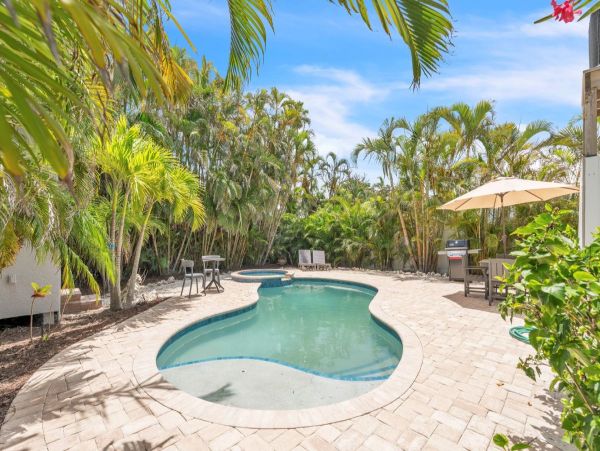 Vacation Pool Home in Anna Maria - Almost on the Beach!