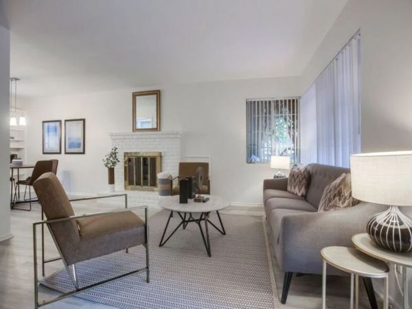 La Jolla 2 Bedroom Vacation Home Sleeps 6 Close to Beach
