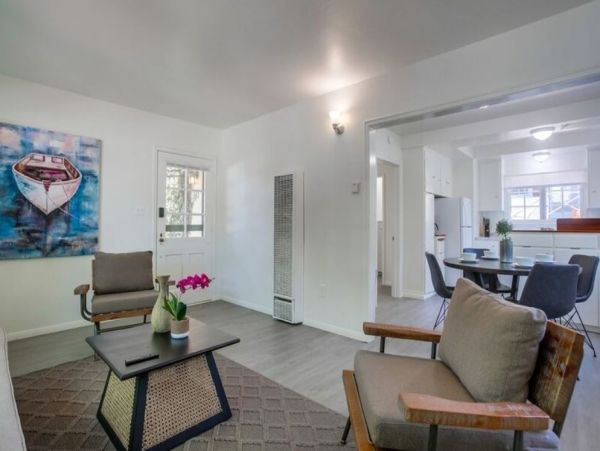 La Jolla Vacation Rental Sleeps 10 - Less than a Block from Beach