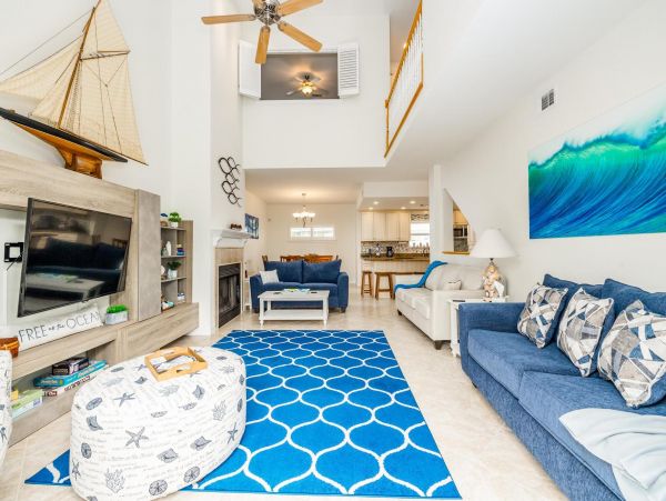 Pensacola Beach Vacation Home with Ocean Views & Tennis Court