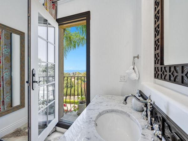 Private Luxury La Jolla Residence