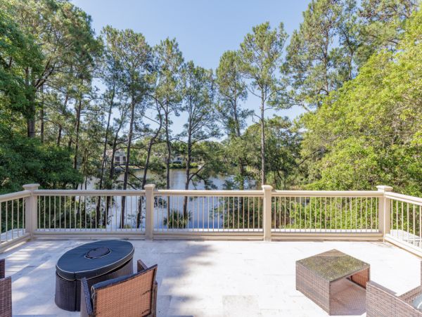 Stunning Pool Home with 7 Bedrooms in Hilton Head Island