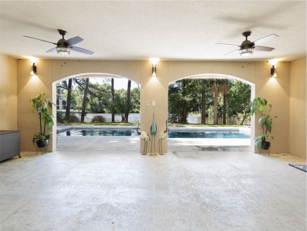 Stunning Pool Home with 7 Bedrooms in Hilton Head Island
