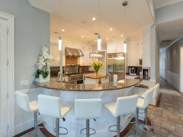 Stunning Pool Home with 7 Bedrooms in Hilton Head Island