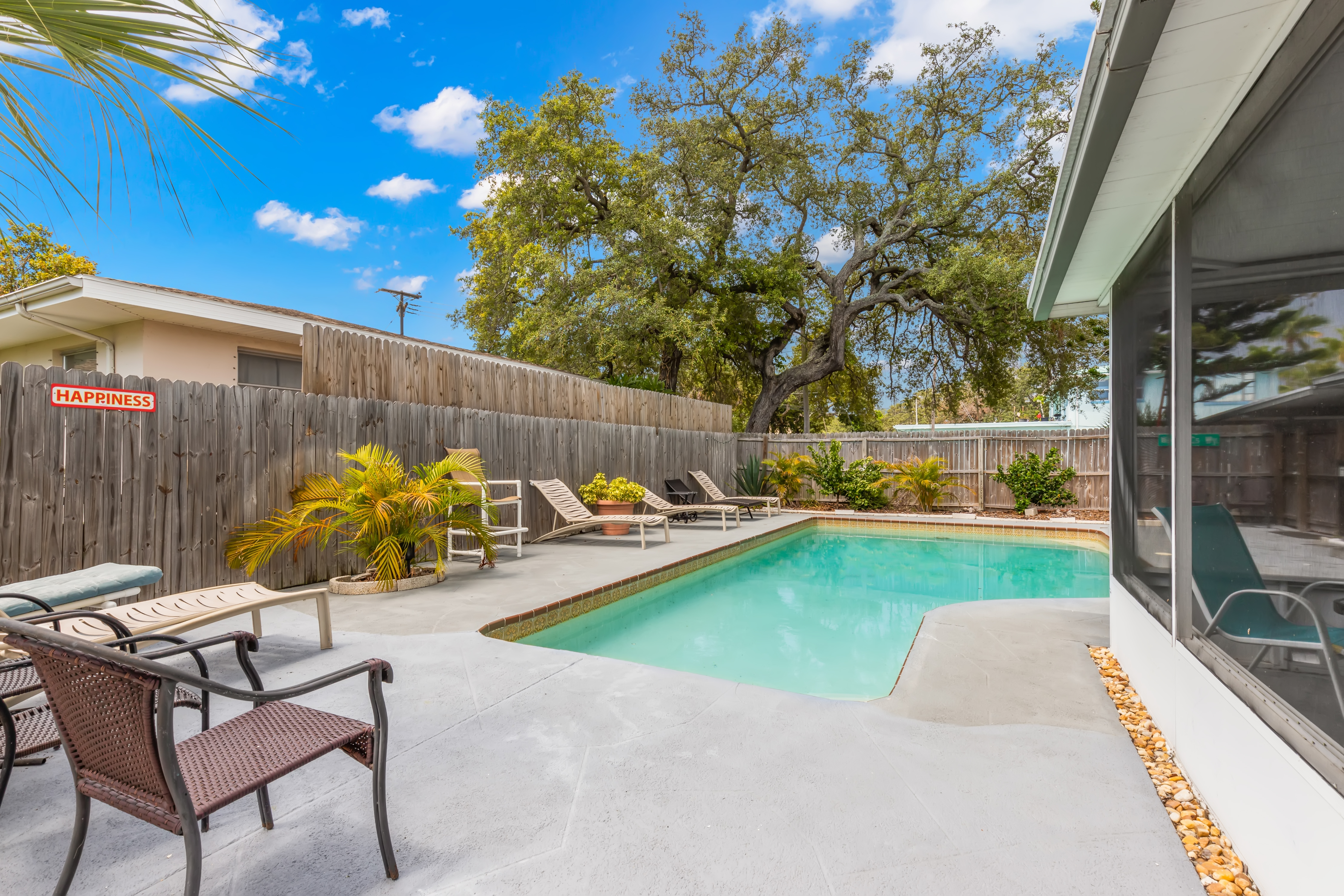 St. Pete Vacation Home Five Bedroom