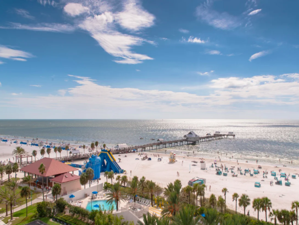 Bayfront bliss: Ground-Floor Condo with Stunning Views & Resort Amenities