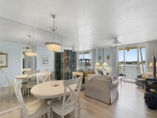 Bayfront Vacation Condo with Community Pool