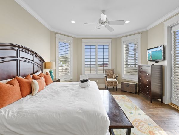 Miramar Vacation Home Four Bedroom On Beach