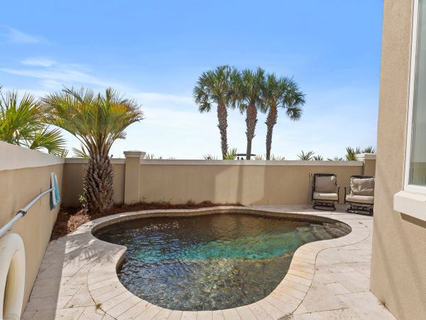 Miramar Vacation Home Four Bedroom On Beach