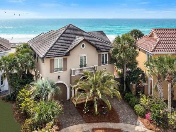 Miramar Vacation Home Four Bedroom On Beach
