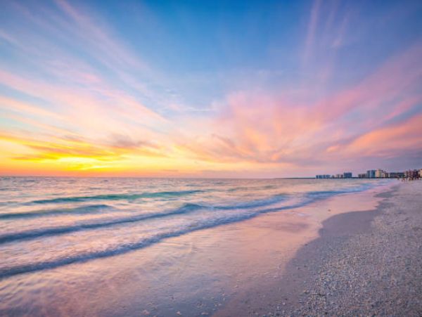 Gorgeous Condo with 2 Bedrooms & Amazing Views