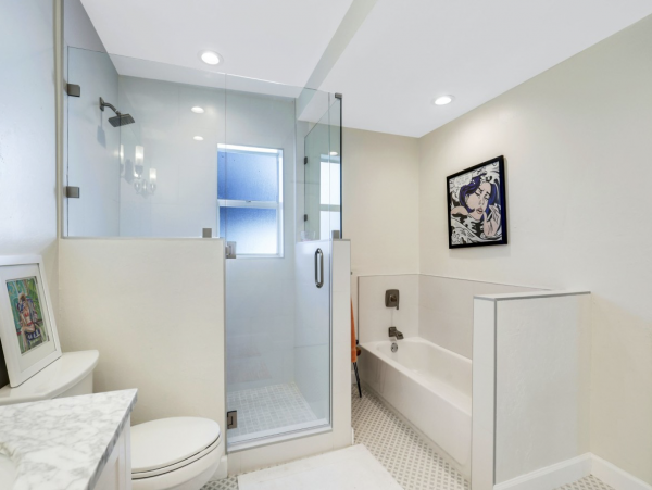 Olde Naples Three Bedroom Vacation Cottage