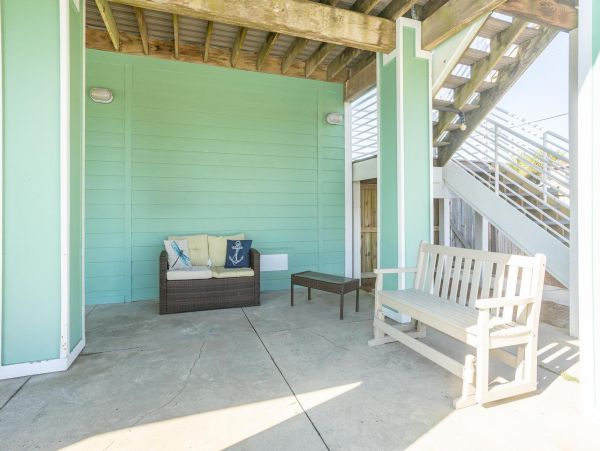 Pensacola Beach Vacation Home Four Bedroom Walk to Beach