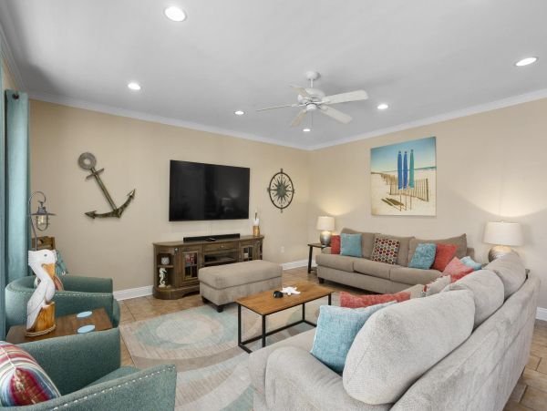 Pensacola Beach Vacation Home Four Bedroom Walk to Beach