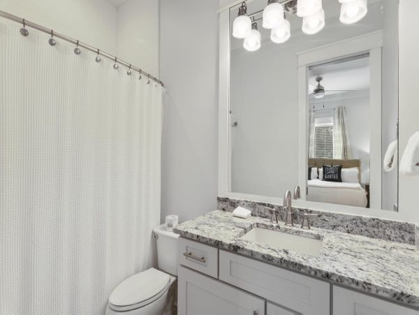 Santa Rosa Beach Vacation Home 5 Bedroom Walk to Beach