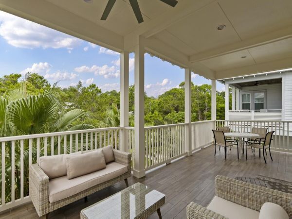 Santa Rosa Beach Vacation Home 5 Bedroom Walk to Beach