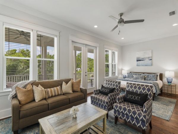 Santa Rosa Beach Vacation Home 5 Bedroom Walk to Beach