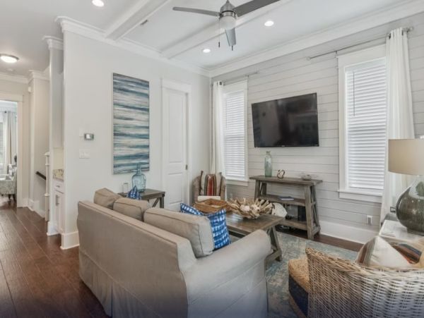 Santa Rosa Beach Vacation Home 5 Bedroom Walk to Beach