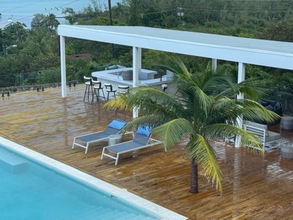 Exuma Luxury Vacation Rental - Caribbean Estate with Pool & Ocean Views