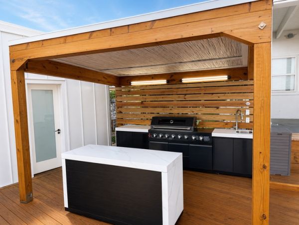 Exuma Luxury Vacation Rental - Caribbean Estate with Pool & Ocean Views