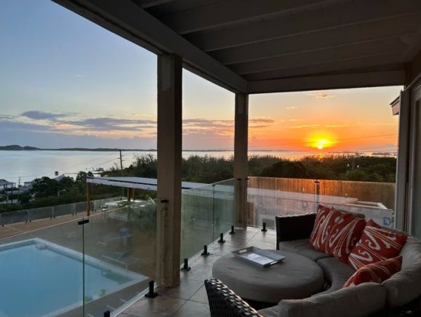 Exuma Luxury Vacation Rental - Caribbean Estate with Pool & Ocean Views