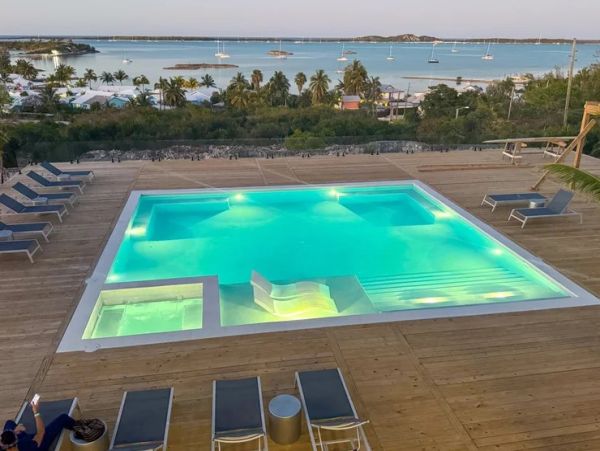 Exuma Luxury Vacation Rental - Caribbean Estate with Pool & Ocean Views