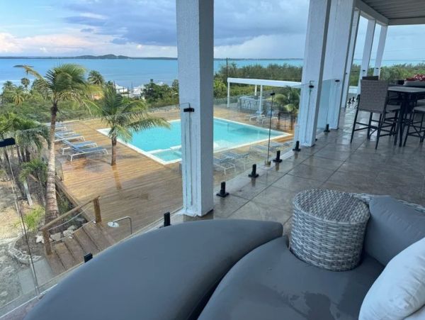 Exuma Luxury Vacation Rental - Caribbean Estate with Pool & Ocean Views
