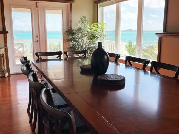 Exuma Luxury Vacation Rental - Caribbean Estate with Pool & Ocean Views