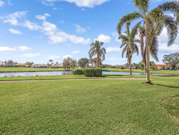 Naples Condo Remodeled Property