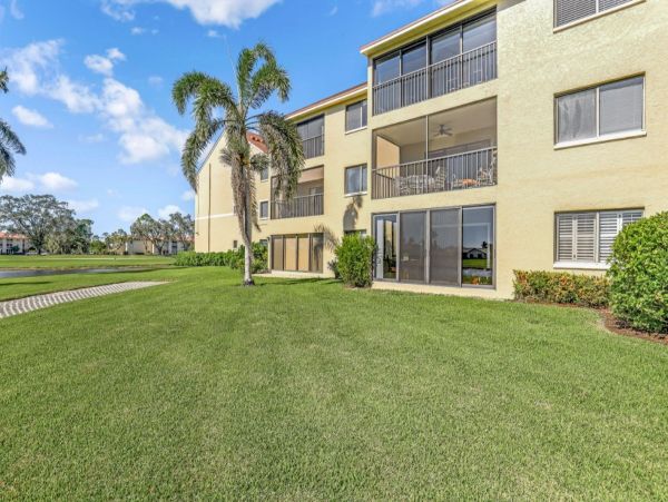 Naples Condo Remodeled Property
