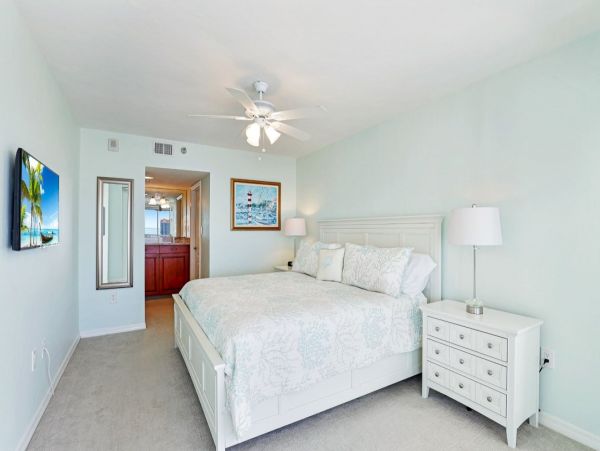 Naples Vacation Condo Two Bedroom Gulf Views