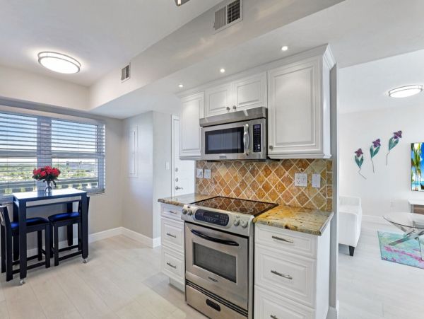 Naples Vacation Condo Two Bedroom Gulf Views