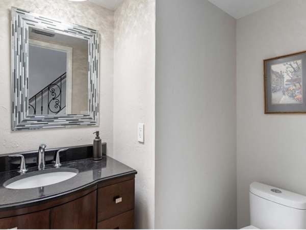 Luxurious 3-Bedroom Condo Near Mercato & Vanderbilt Beach