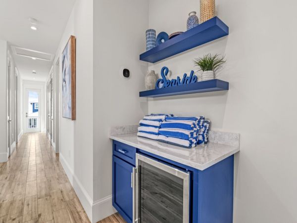 Bradenton Beach Vacation Rental Luxury 7-Bedroom Anna Maria Island Home with Pool & Rooftop Deck