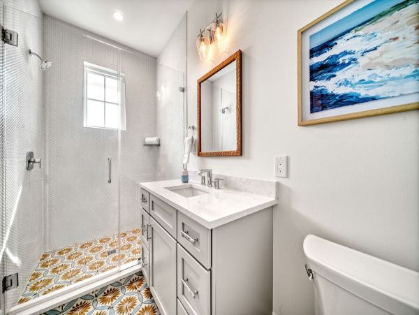 Bradenton Beach Vacation Rental Luxury 7-Bedroom Anna Maria Island Home with Pool & Rooftop Deck