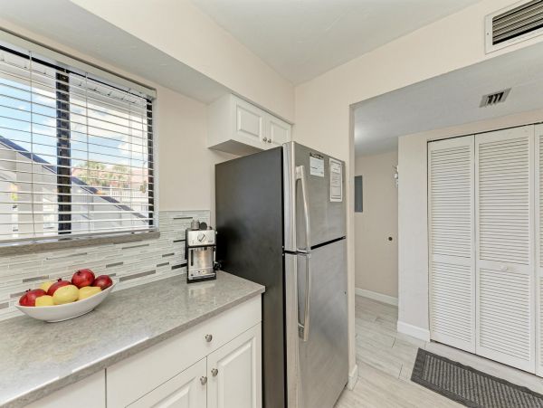 Bradenton Beach Vacation Condo Bay Views Two Bedroom
