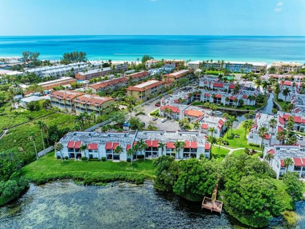 Bradenton Beach Vacation Condo Bay Views Two Bedroom