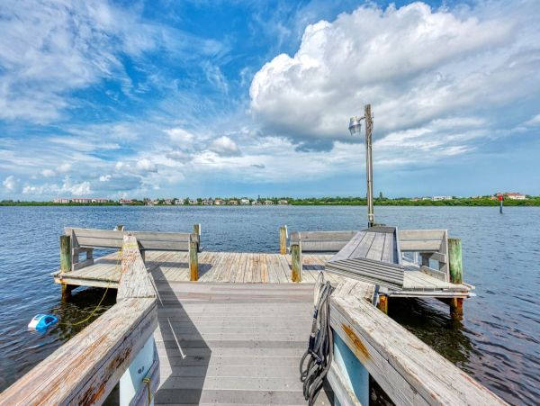 Lovely Siesta Key Condo with Great Amenities