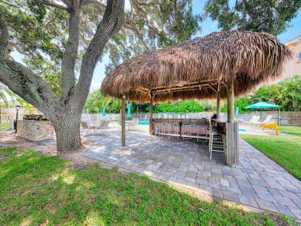 Lovely Siesta Key Condo with Great Amenities